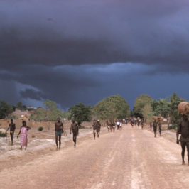 Gli accordi di Parigi e la scomparsa dei cambiamenti climatici