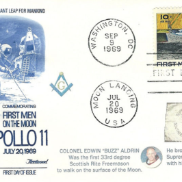 Fly me to the moon, da Alias 13-7-2019